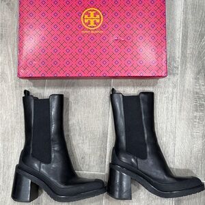 Tory Burch Expedition Boots 7.5